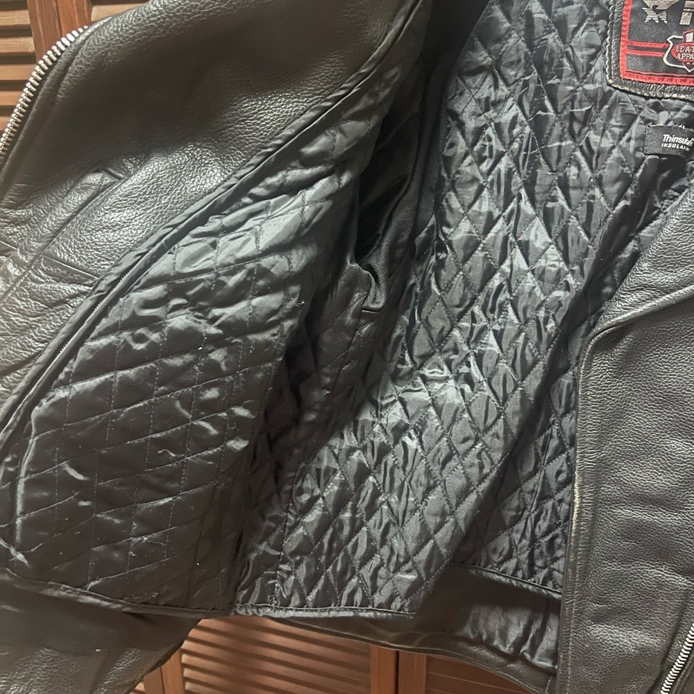 First MFG Women’s Genuine Leather Motorcycle Jacket Size L - Picture 7 of 9